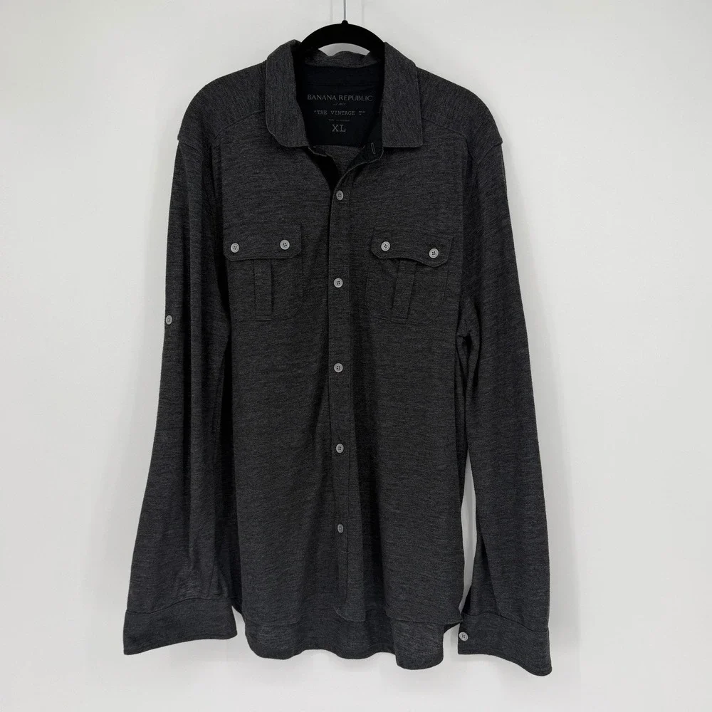 Banana Republic The Vintage T Mens XL Gray Knit Button Up Roll Tab Sleeve Shirt
